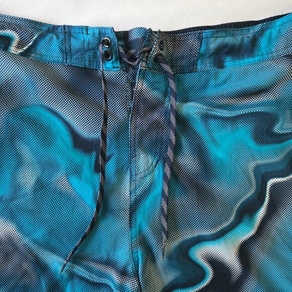 Nike Navy to Turquoise Patterned Swimsuit - Men's XL - 11" Inseam - Picture 2 of 5
